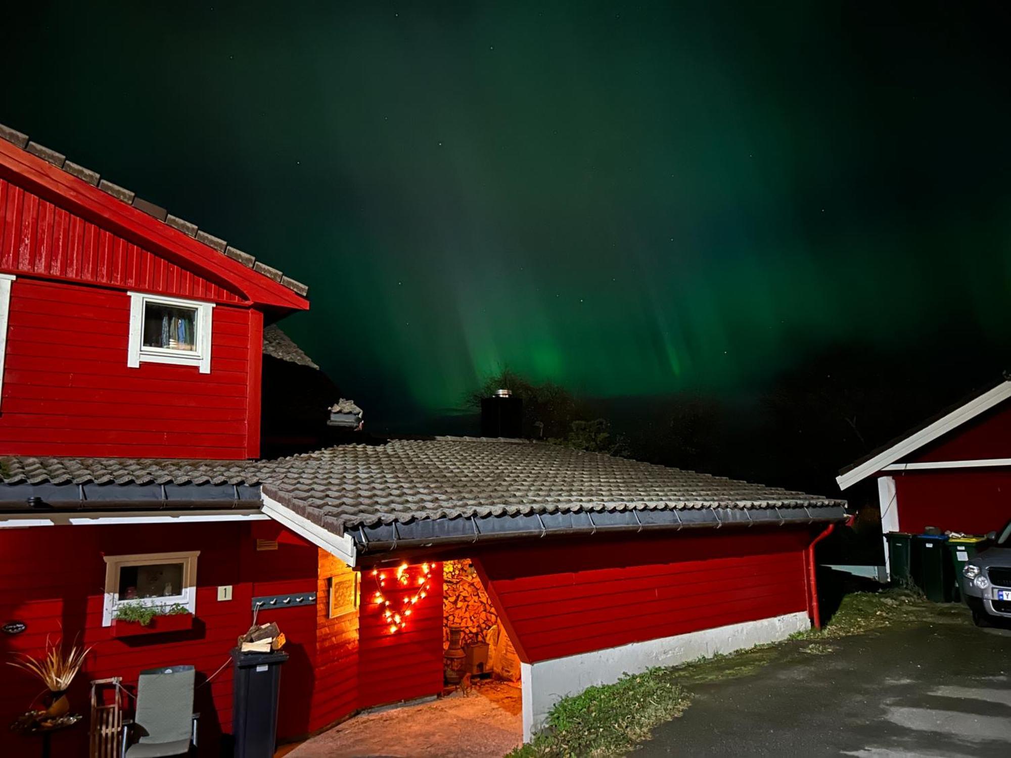 Line Pa Hauane1 Bed & Breakfast Volda Bagian luar foto