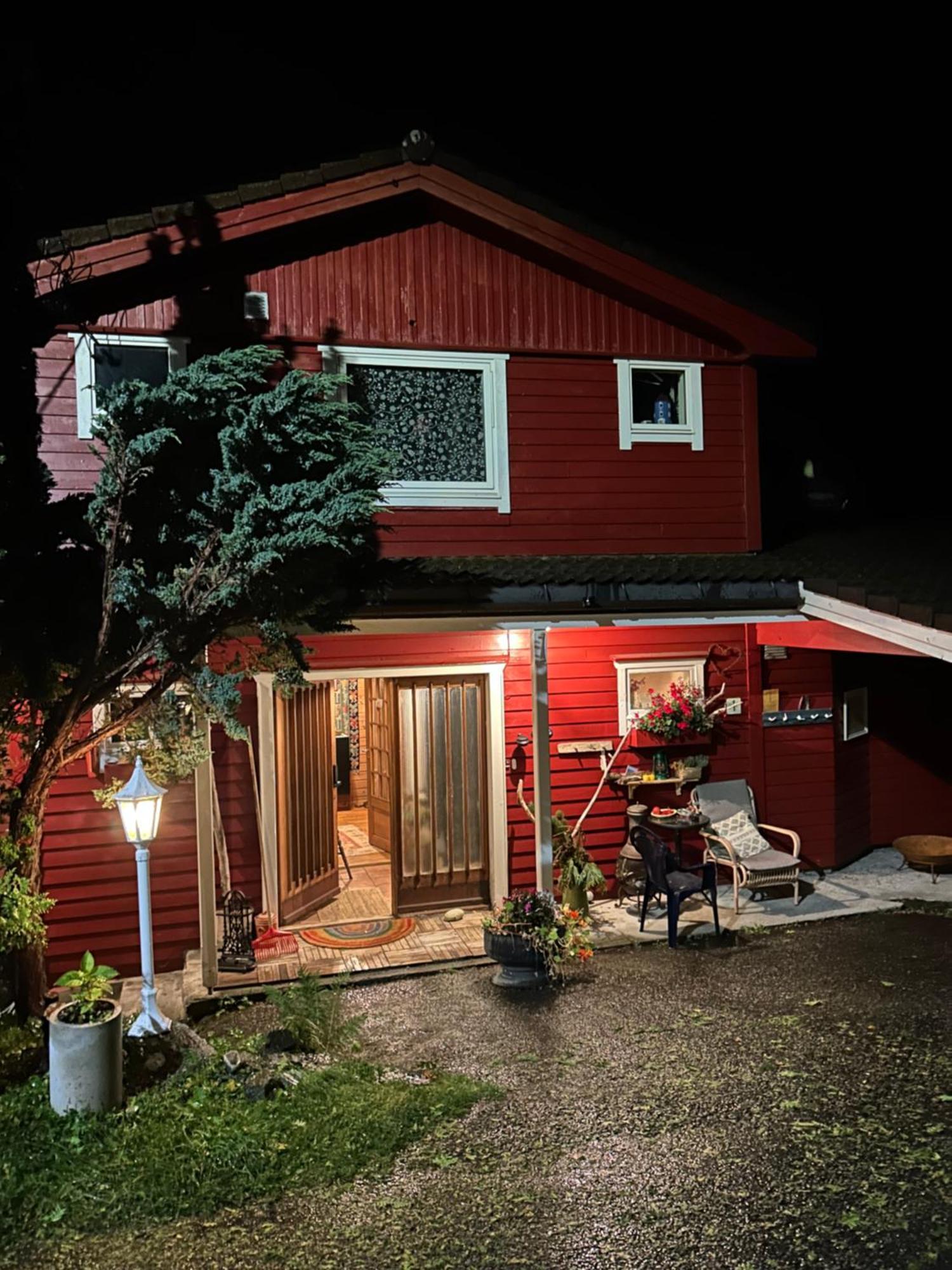 Line Pa Hauane1 Bed & Breakfast Volda Bagian luar foto