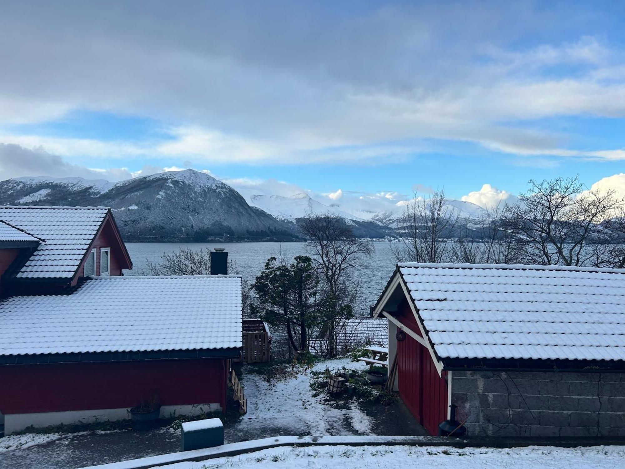 Line Pa Hauane1 Bed & Breakfast Volda Bagian luar foto
