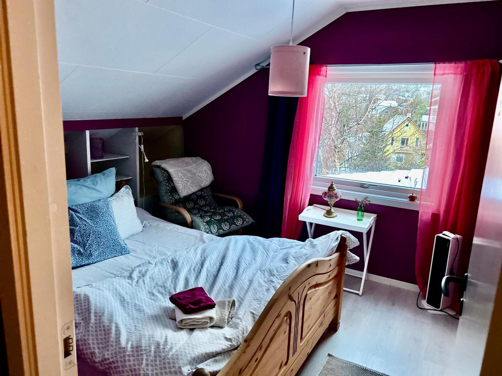 Line Pa Hauane1 Bed & Breakfast Volda Bagian luar foto