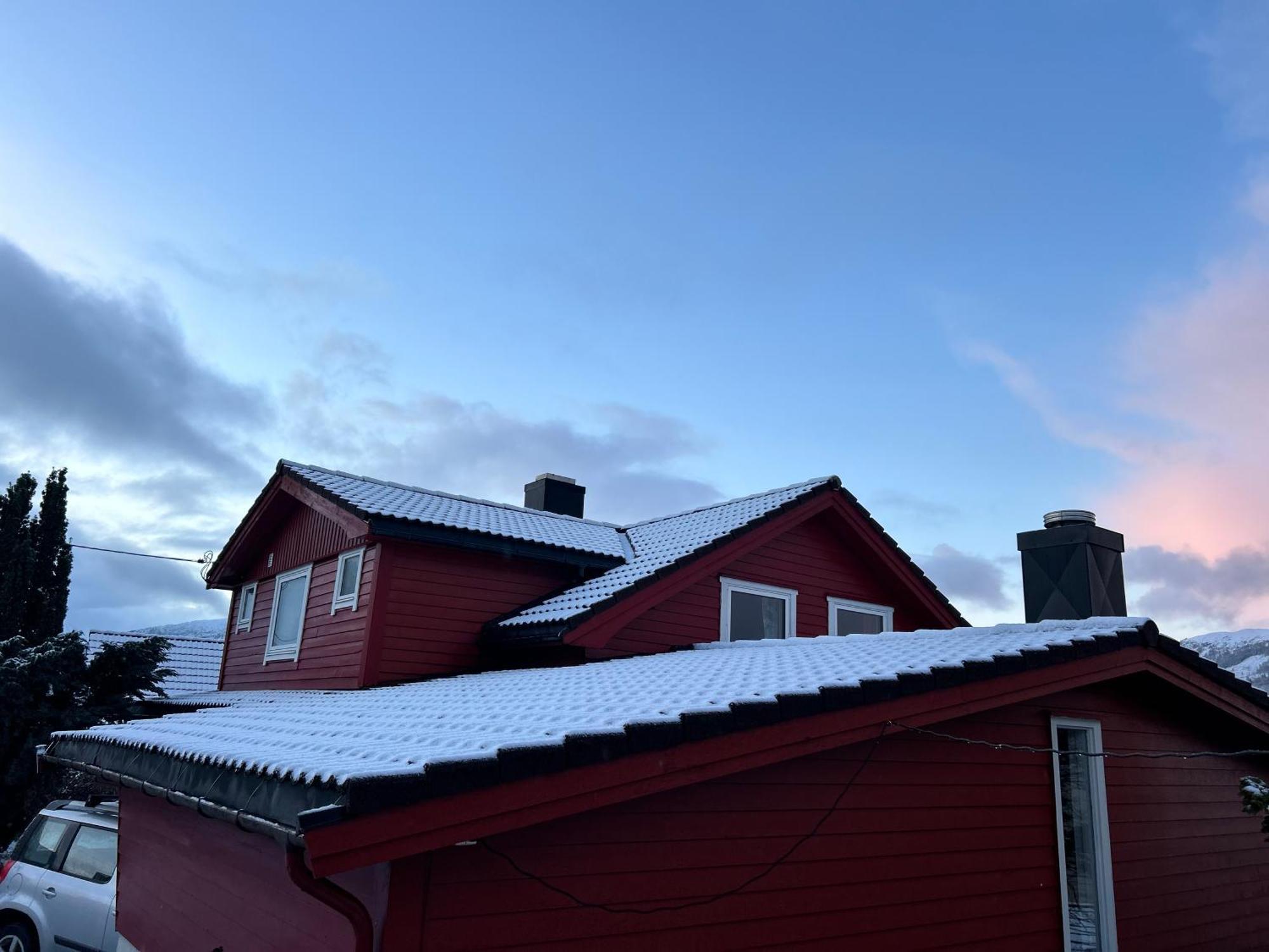 Line Pa Hauane1 Bed & Breakfast Volda Bagian luar foto